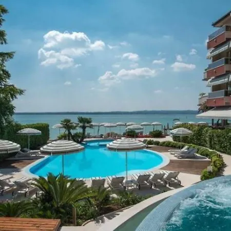 Continental Wellness & 4* Σιρμιόνε