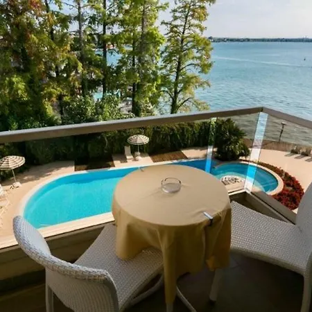 Continental Wellness & 4* Σιρμιόνε