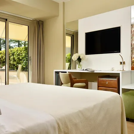 Continental Wellness & Ξενοδοχείο 4*