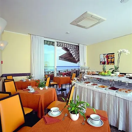 Ξενοδοχείο Continental Wellness &